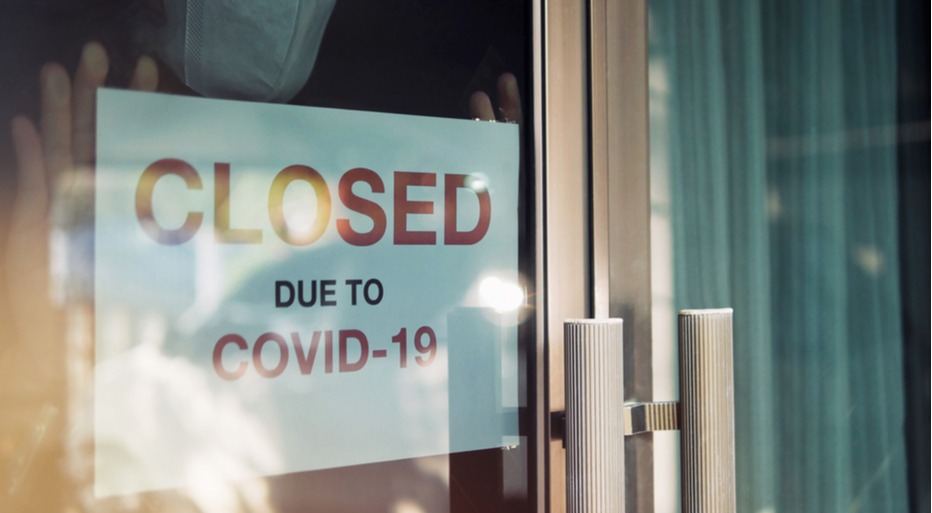 Shop sign Closed due to Covid
